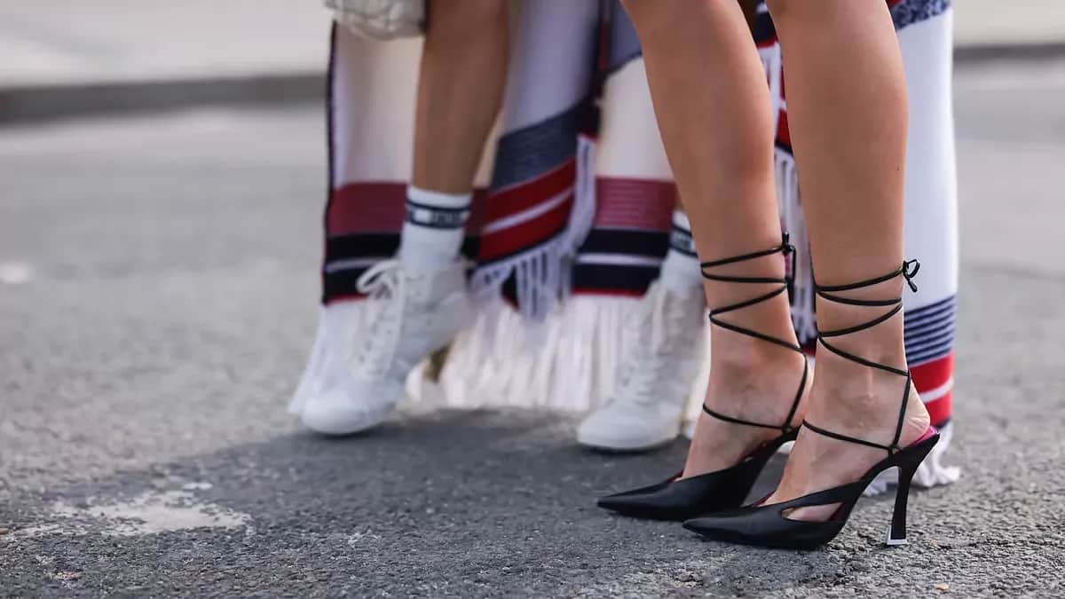 Zapatos Zara mujer: Guía de tendencias, estilos y precios para acertar